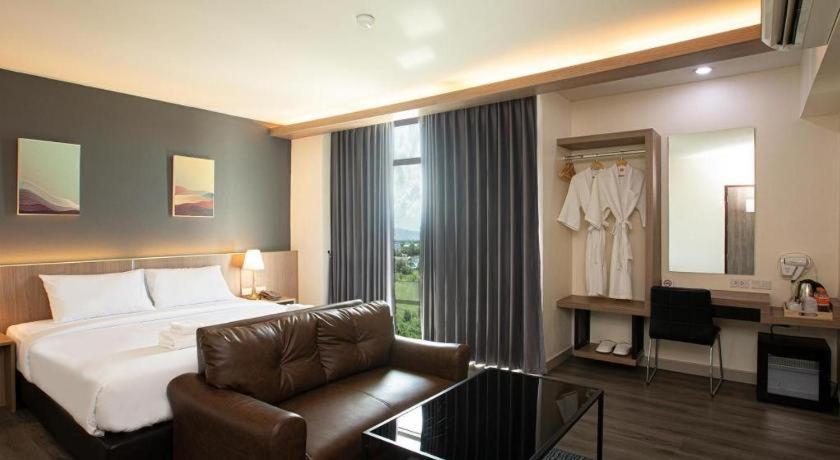 B2 Mae Sot Boutique & Budget Hotel Екстериор снимка
