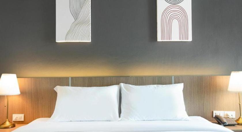 B2 Mae Sot Boutique & Budget Hotel Екстериор снимка